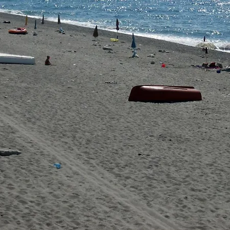 A 200 Mt Dal Mare Melito di Porto Salvo