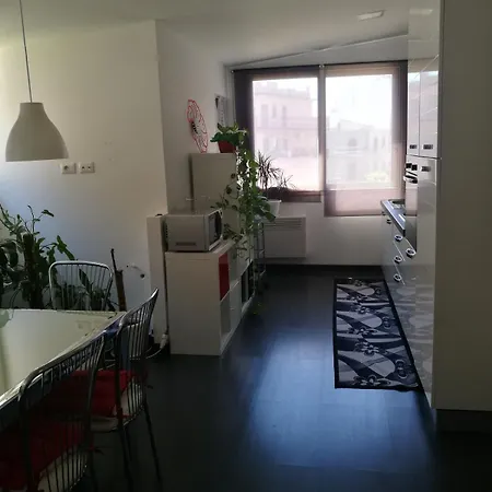 A 200 Mt Dal Mare * 美利托迪波尔图萨尔维